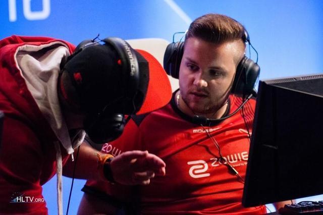 坚实的基础 坚实的基础