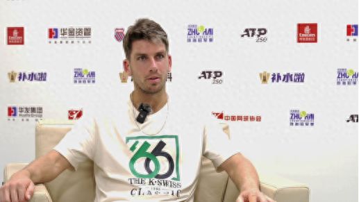 攻击裁判 攻击裁判