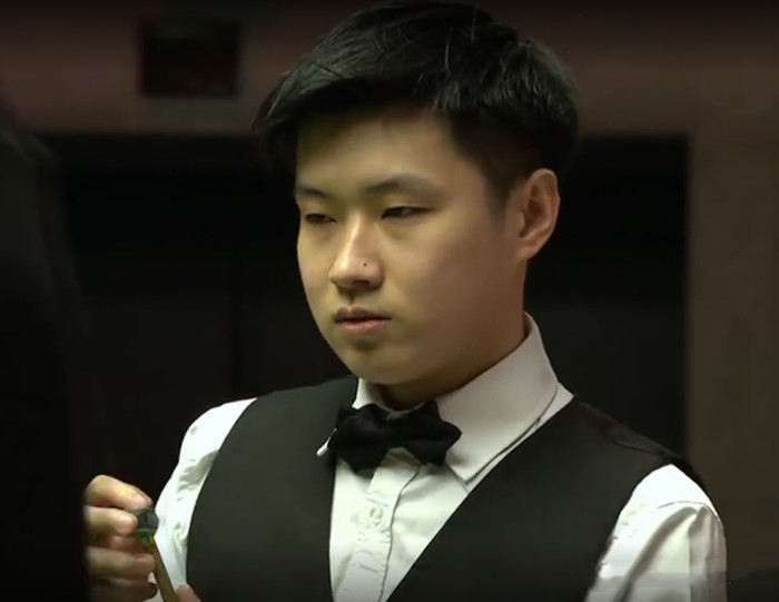 允许球员在 允许球员在