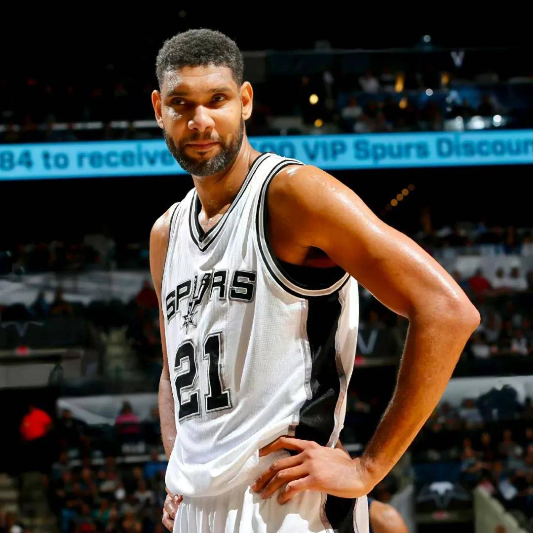 号正在那不 号正在那不