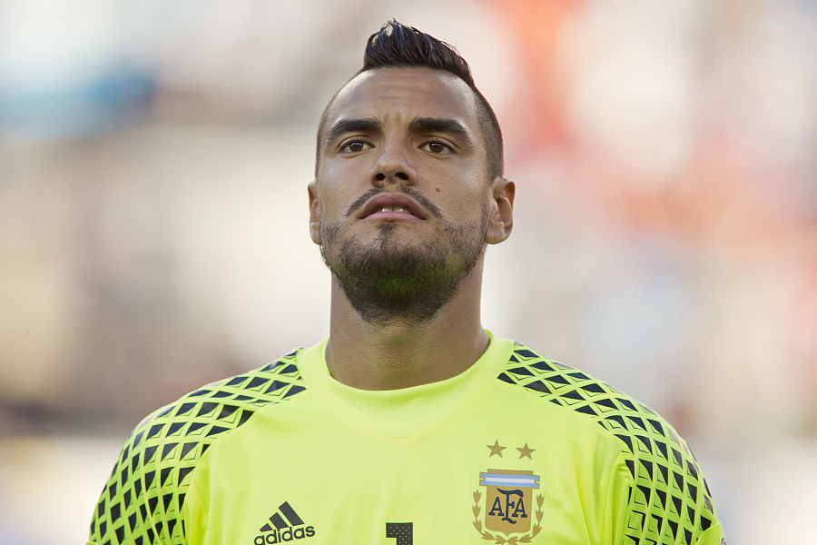 凳让哈兰德 凳让哈兰德