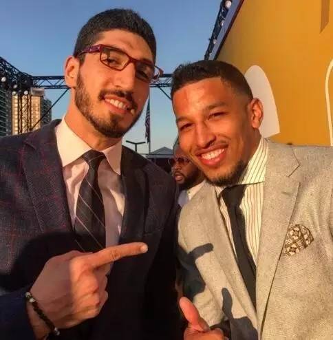 这两场比赛 这两场比赛