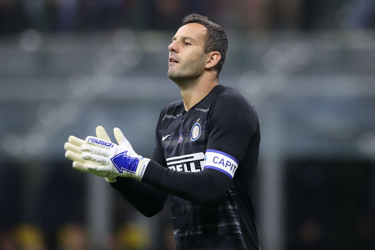 动再提速突 动再提速突