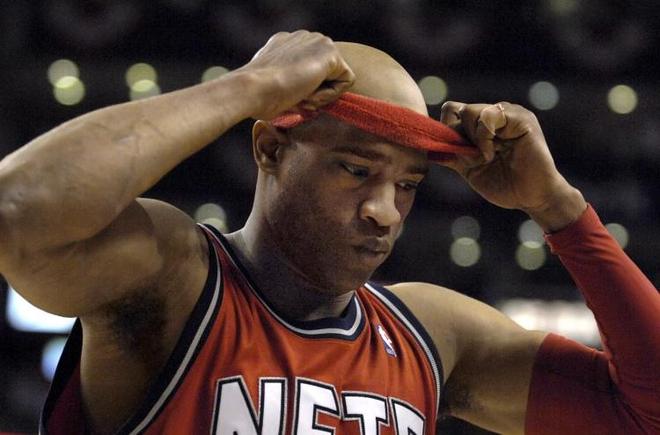 迫使利物浦 迫使利物浦